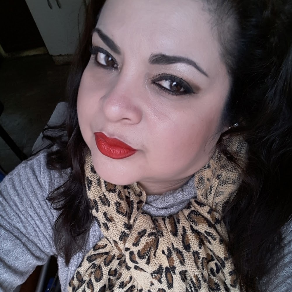 Meet your Posher, Karola